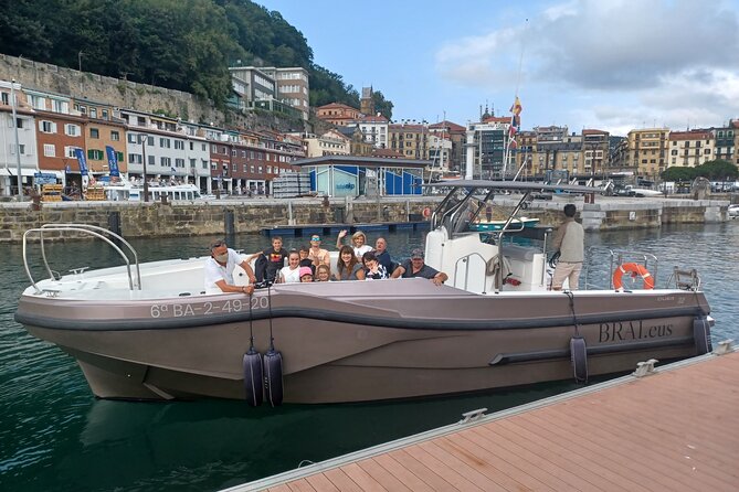 "2 bays, mornings, afternoons, sunset with a glass of cava - Entering Pasaia Bay and seeing San Pedro and San Juan