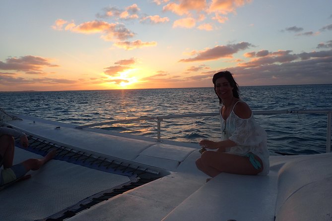 2 Hour Champagne Sunset Cruise from Grace Bay, Providenciales (Adult Only) - Key points at a glance