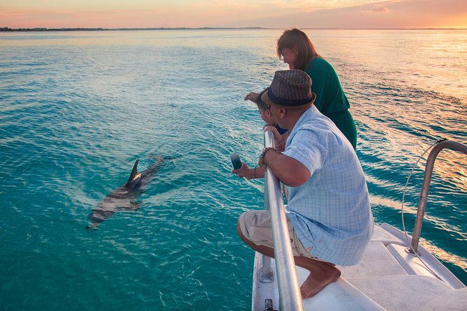 2 Hour Champagne Sunset Cruise from Grace Bay, Providenciales (Adult Only) - Sailing above the Providenciales reef
