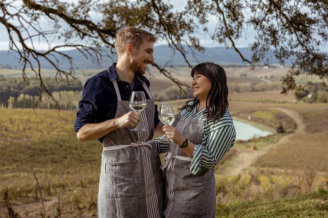 A Brunello Cooking Class with Vineyards View Winery - Why the small group matters