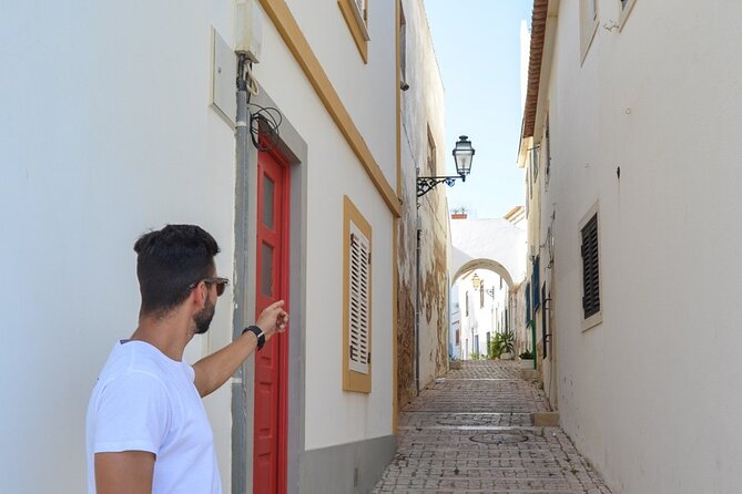 Albufeira: City Highlights & WINE TASTING - Why this tour works as an Albufeira introduction