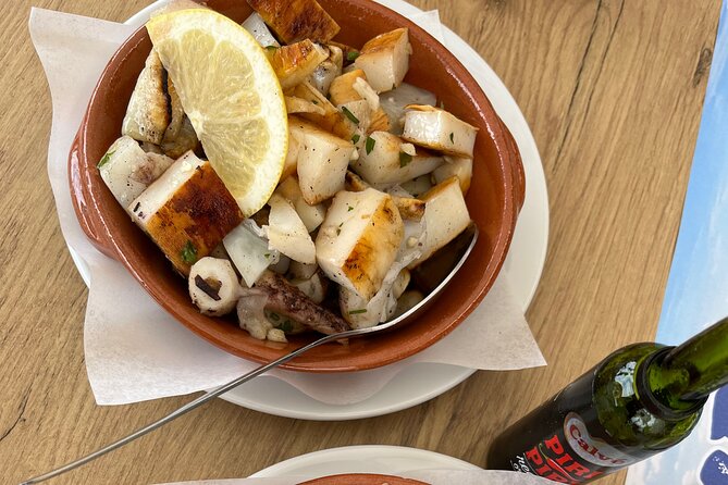 Albufeira Food Experience: Land & Sea Tapas w/ Wines - The land course: pica-pau, pork, and bifana