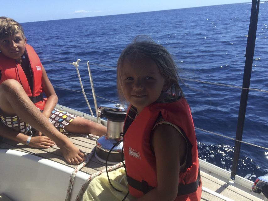 Alcudia: Sailing Yacht Excursion with Wine & Tapas - Who Should Book This Experience?