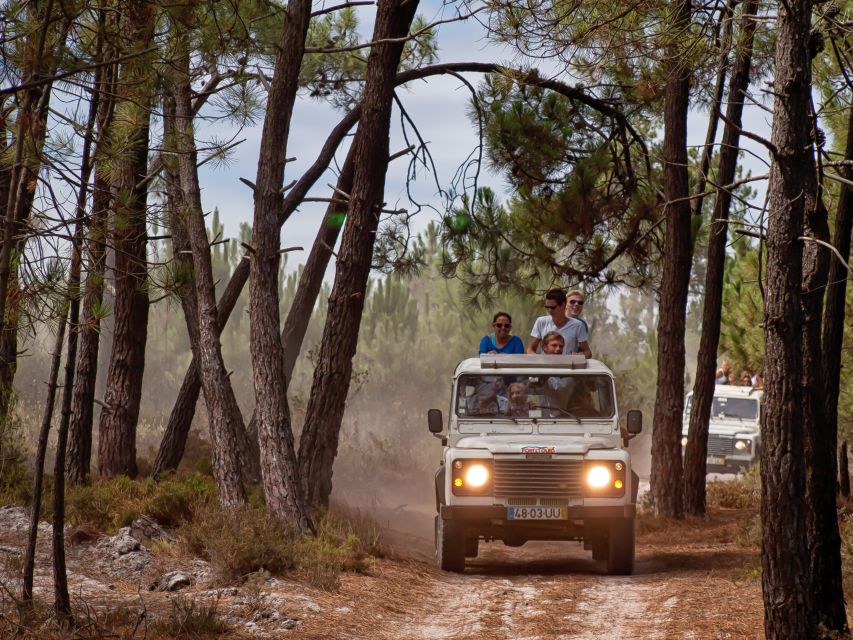 Algarve: Jeep Safari with Distillery Visit & Lunch - Guide style and language