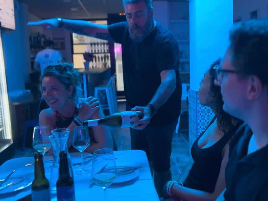 Alicante Best Wine Tasting & Tapas Club - Who should book this experience