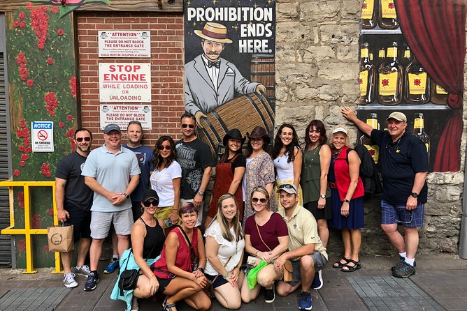 All-Inclusive Pub Crawl with Moonshine, Cocktails, and Craft Beer - The guides can make or break the night