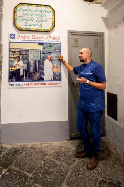 Amalfi: Limoncello Factory Visit with Instructor and Tasting - Why this Amalfi limoncello visit feels different