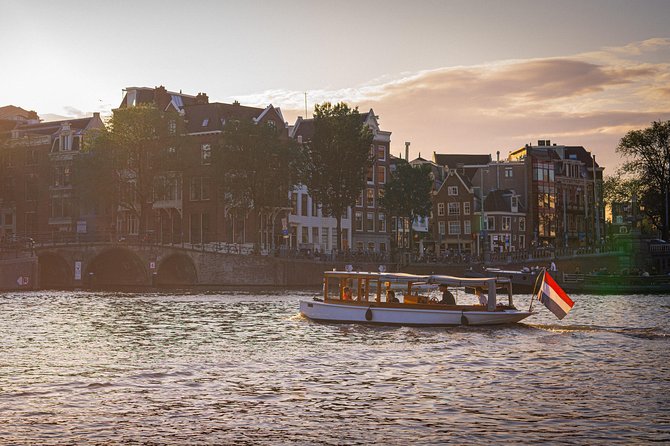 Amsterdam Champagne Private Canal Cruise - What the 90-minute cruise is really like