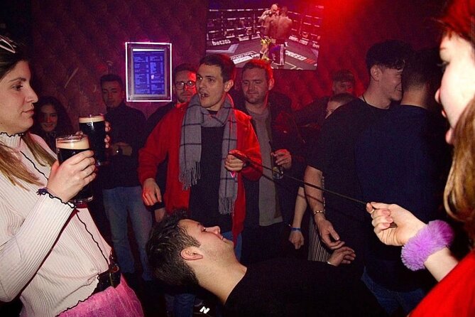 Amsterdam: City Centre Bar Crawl and Nightlife Experience - What the social side is really like