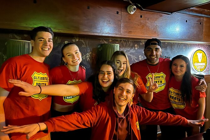 Amsterdam: City Centre Bar Crawl and Nightlife Experience - Who should book this experience