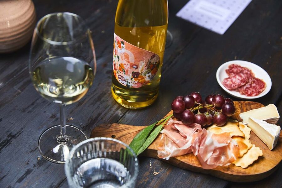 Amsterdam: Dutch Wine Tasting with Sommelier - Bread from Brothers Niemeijer keeps the tasting grounded
