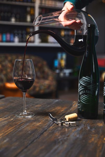 Amsterdam: Dutch Wine Tasting with Sommelier - Entering Design & Wijn in central Amsterdam