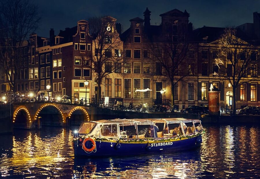 Amsterdam: Evening Candle Light Cruise With Wine & Cheese - The Crew Sets the Tone