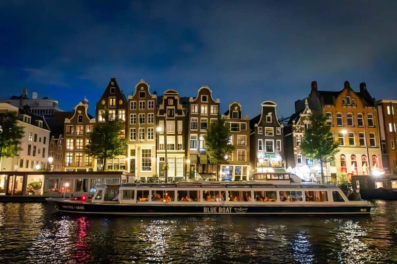 Amsterdam: Evening Cruise with Optional Wine and Snacks - Choosing the right departure time