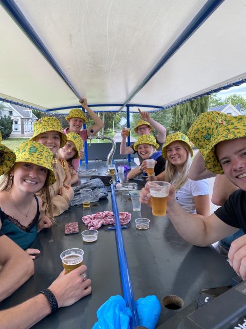 Amsterdam: Guided Beer Bike or Prosecco Bike Tour - Practical tips for a better ride