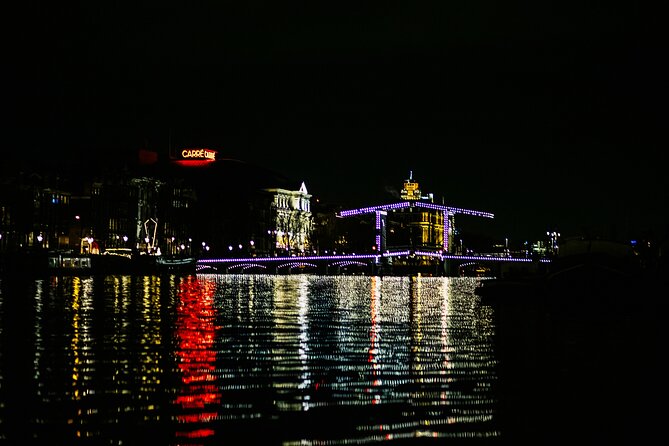 Amsterdam Small-Group Evening Canal Cruise Including Wine, Craft Beer, Cheese - Is $95.58 a fair price?