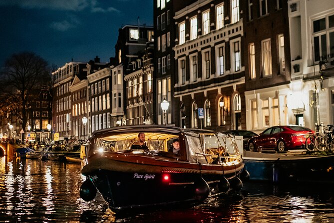 Amsterdam Small-Group Evening Canal Cruise Including Wine, Craft Beer, Cheese - My verdict: a strong evening choice with one variable