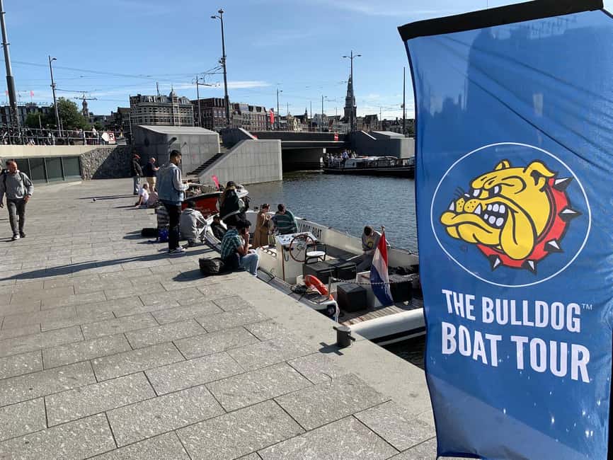 Amsterdam: The Bulldog Boat Smoke and Booze Cruise - Choosing Central Station or Leidseplein
