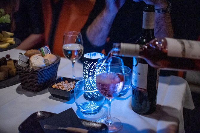 Amsterdam Wine and Cheese Guided Evening Cruise - From Keizersgracht to the Golden Bend