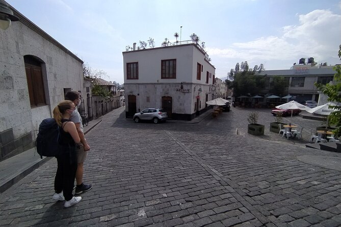 Arequipa Tasting Tour - San Francisco Plaza and the route past Santa Catalina