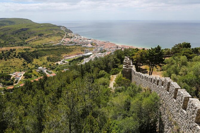 Arrabida and Sesimbra Small-Group Day Trip from Lisbon with Wine Tasting - Key points at a glance