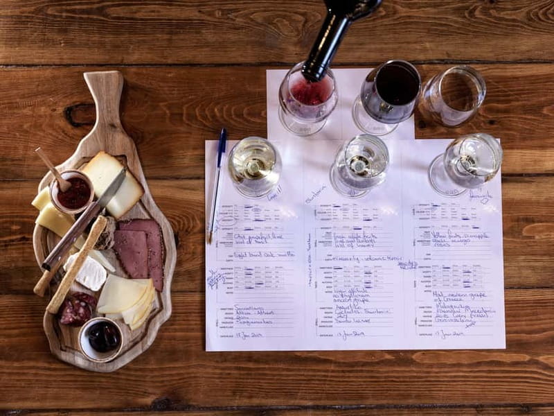 Athens: Acropolis Wine Tasting with Cheese and Olives - A Greek wine lesson under the Acropolis