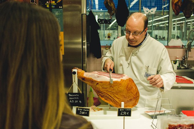 Authentic Food and Wine Tour in Porto by Food Lover Tour - Starting at Avenida dos Aliados