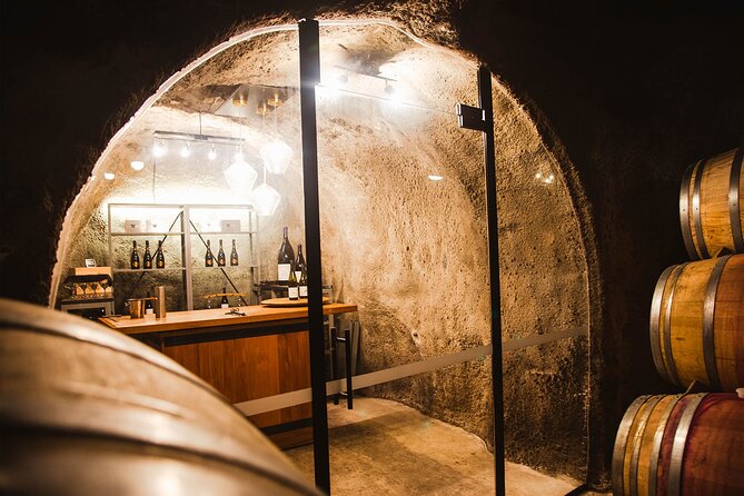 Award Winning Premium Wine Tour Queenstown Tasting at 4 Wineries - Taking your time at Kinross