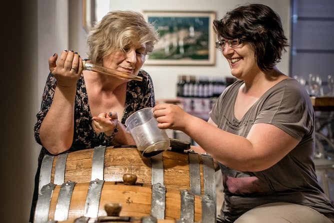 Balsamic Vinegar, Olive oil and Organic Winery Tour in Assisi with tasting - The family touch at Tili Vini