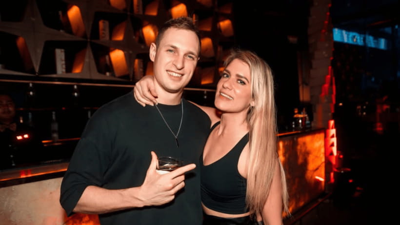 Bangkok: Pub Crawl - Levels Club is the late-night finish