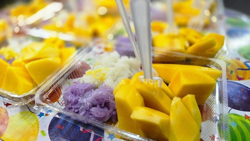 Bangkok: Street Food Tasting Tour at Night - A walking look at Bangkok after dark