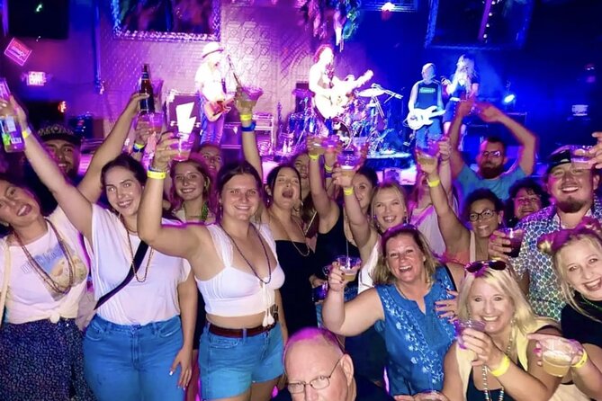 Bar Crawl Benidorm: 4 Venues 1 Night Including Karaoke & Drinks - Insomnia: finishing in a full nightclub