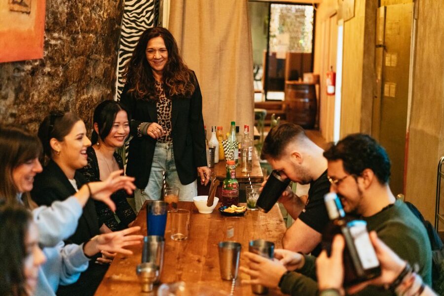 Barcelona: Cocktail Master Class by Mixologist with Tapas - Practical timing and cancellation advice