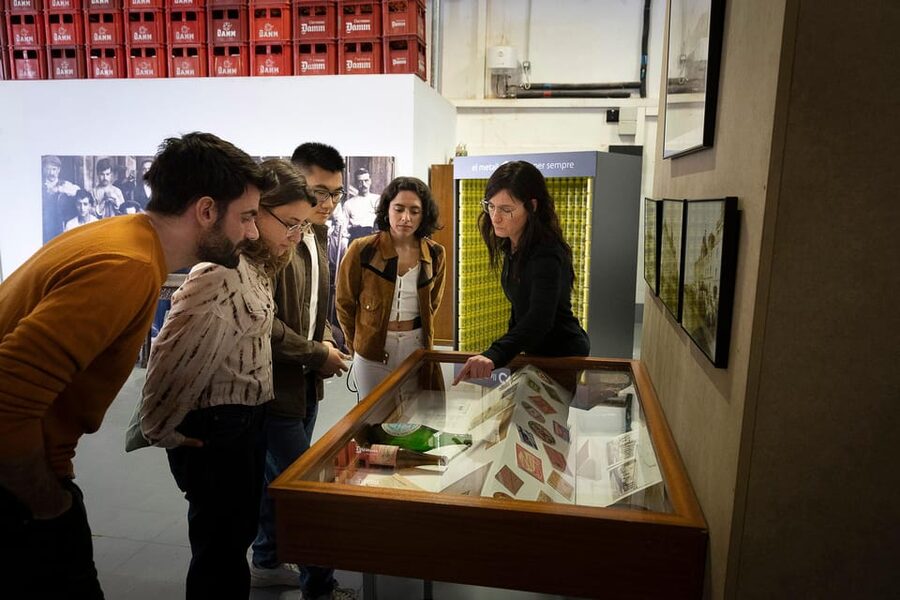 Barcelona: Estrella Damm Old Brewery Tour with Tasting - Who should book this experience