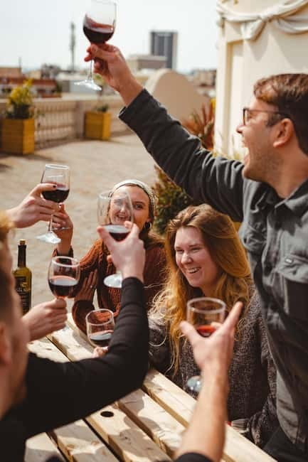 Barcelona: Fun & Unpretentious Rooftop Wine Tasting - Practical planning for the evening