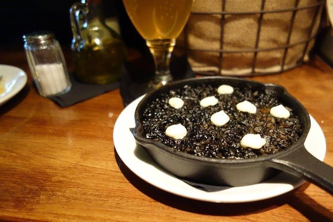 Barcelona Gothic Quarter VIP Tapas & Wine Tour - A progressive dinner through Ciutat Vella