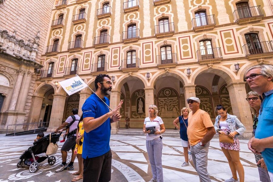 Barcelona: Montserrat Tour with Lunch & Wine Tasting Option - Key points at a glance