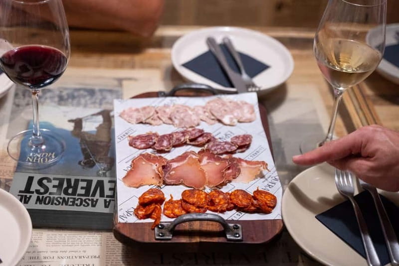 Barcelona Old Town Tapas Night: Hidden Bars, Cava & Vermut - The short version: four bars, eight tapas, one old city walk
