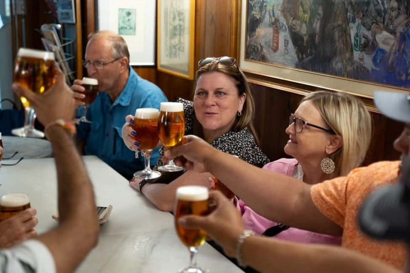 Barcelona Old Town Tapas Night: Hidden Bars, Cava & Vermut - Why the small group matters
