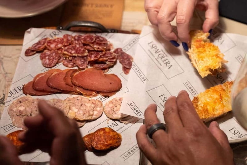 Barcelona Old Town Tapas Night: Hidden Bars, Cava & Vermut - Dietary needs, alcohol, and age limits