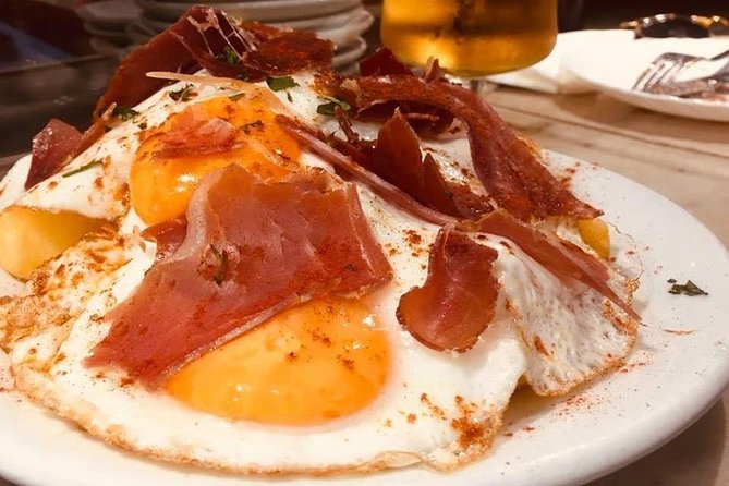 Barcelona Poble Sec Tapas & Wine Tour - Why this Barcelona food walk feels like dinner, not a sample platter