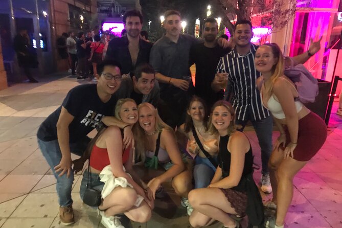 Barcelona Pub Crawl by KING -The Best Party tour & VIP Club Entry - The walk toward the coast and the club finish
