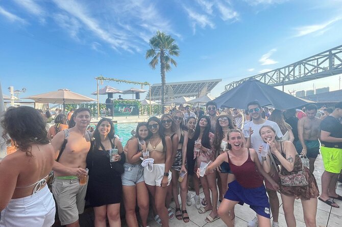 Barcelona Pub Crawl by KING -The Best Party tour & VIP Club Entry - Timing, cancellation, and small practical details
