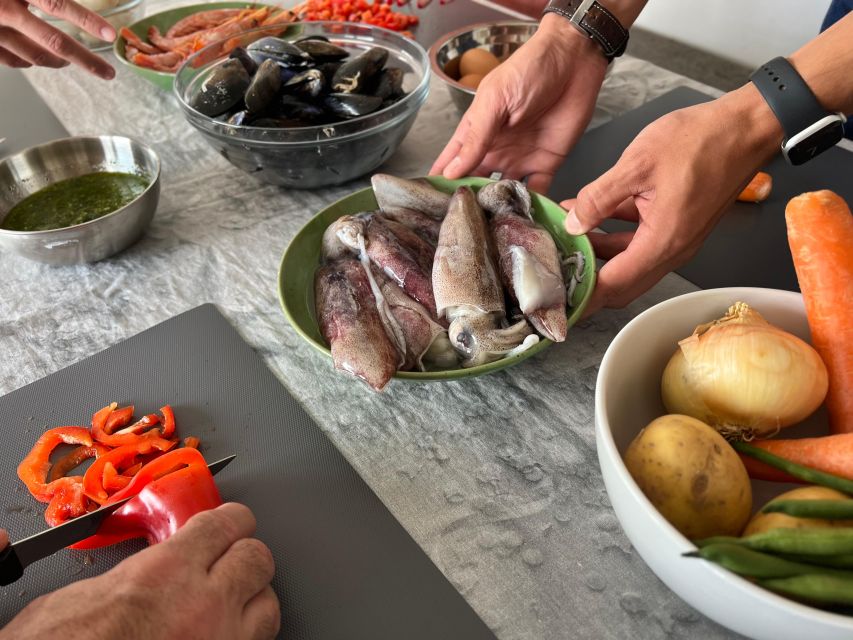 Barcelona: Rooftop Tapas and Sangria Class with a Chef - Vegetarian requests and other practical considerations