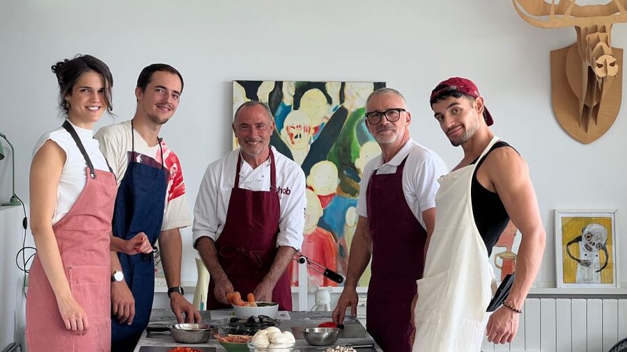 Barcelona: Rooftop Tapas and Sangria Class with a Chef - Champagne, introductions, and a look at the menu