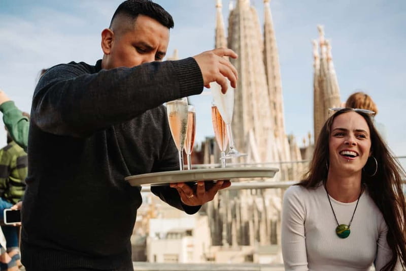 Barcelona: Sagrada Familia Evening Tour with Cava - The façades, from Roman soldier to devil with a bomb