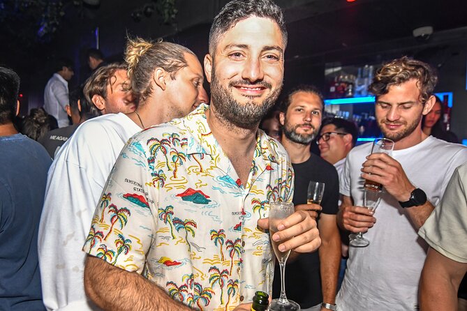 Barcelona speakeasy tapas pub crawl with hidden bars - Starting at Milan’s cocktail bar at 8 p.m.