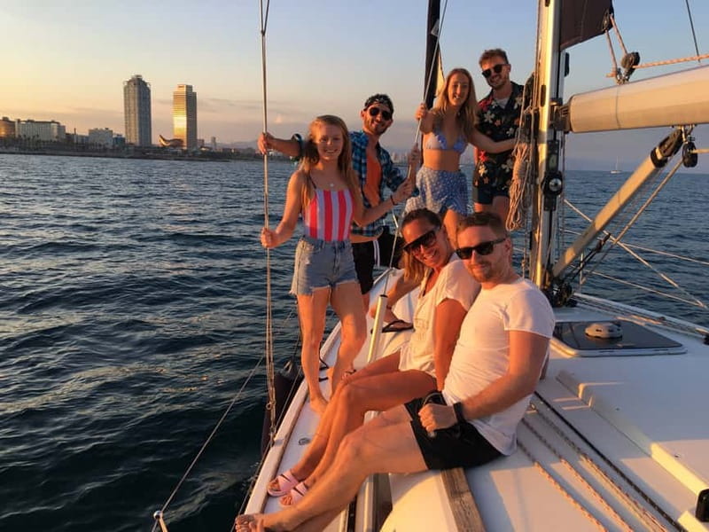 Barcelona: Sunset Boat Trip with Cava Wine and Snacks - Key details before you book