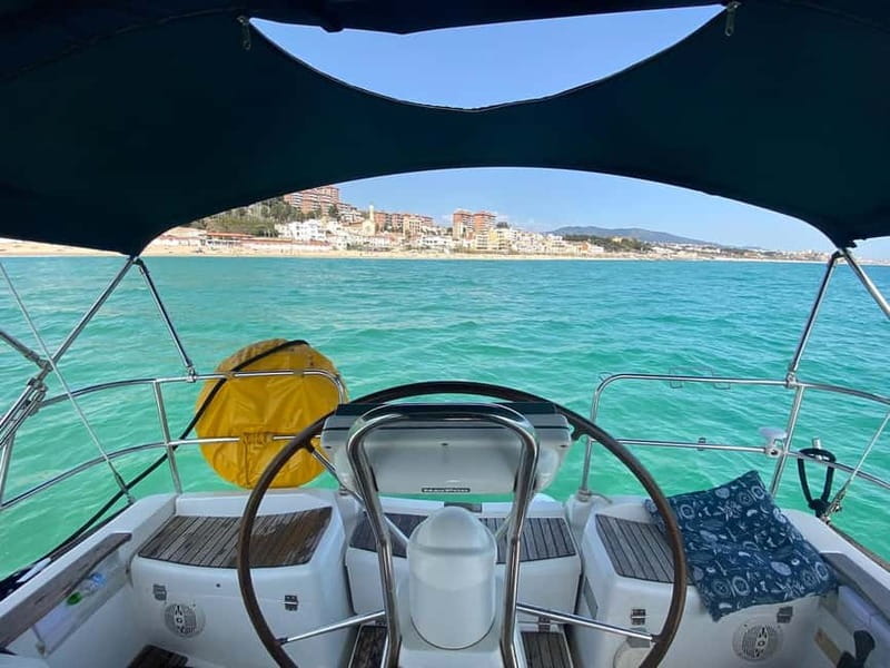 Barcelona: Sunset Skyline Cruise with Cava and Snacks - Cava, snacks, and the rhythm of the evening