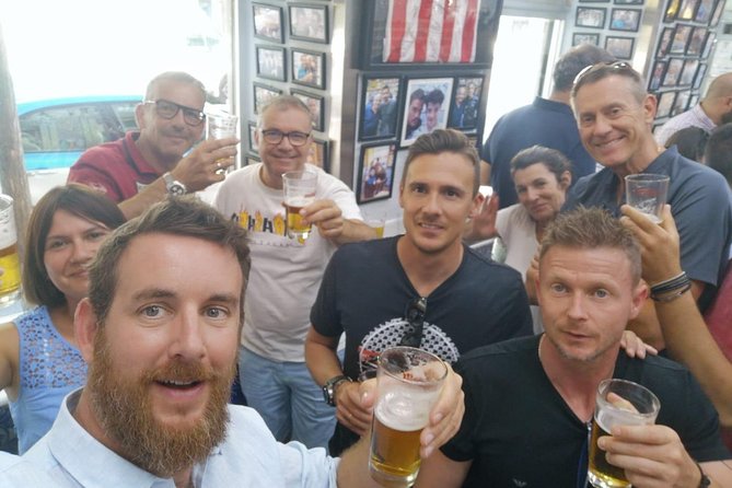 Barcelona Wine and Gourmet Tapas Tour - How the guides shape the evening